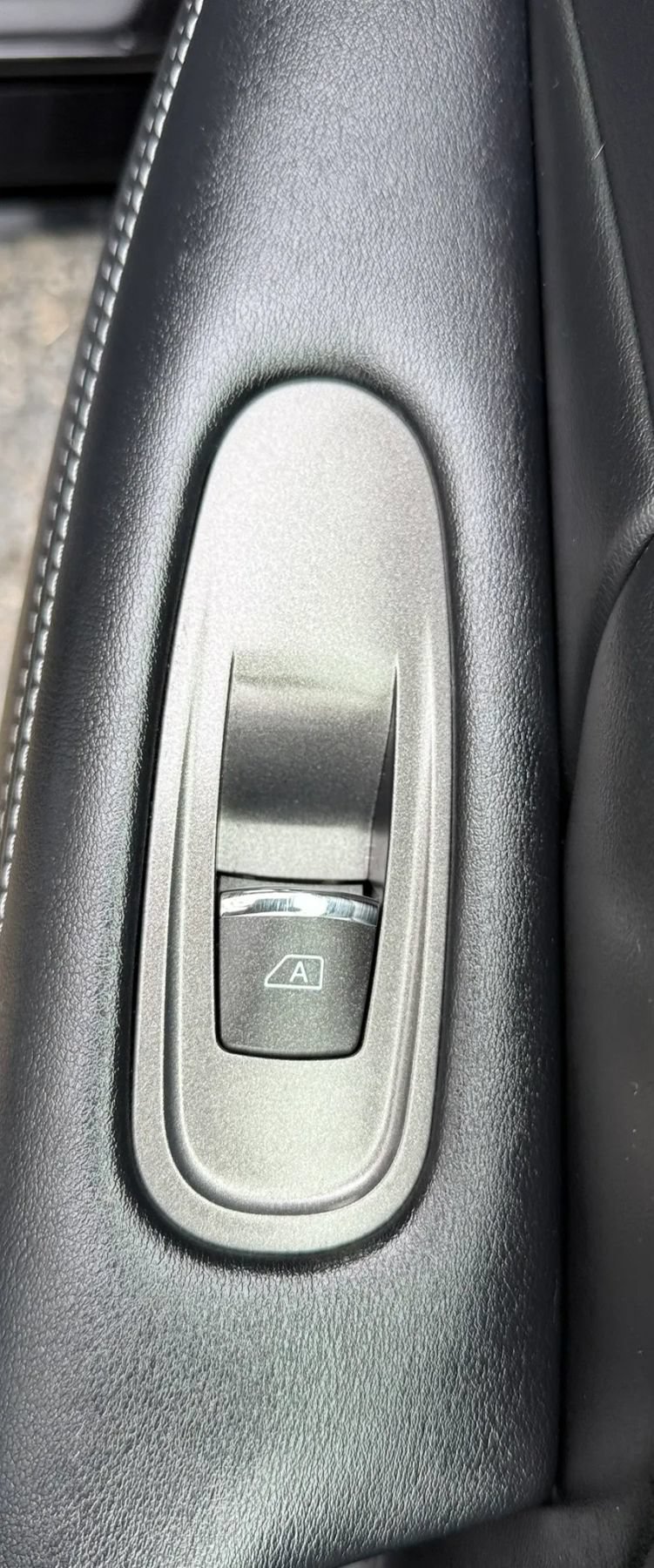 Used 2015 INFINITI Q50 Premium w/ Navigation Package AWD/4WD image 33