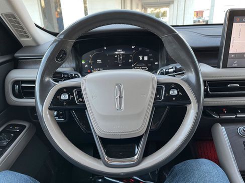 Used 2020 Lincoln Aviator Reserve w/ Equipment Group 201A image 21