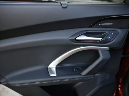 New 2025 Audi Q5 2.0T Premium Plus image 23