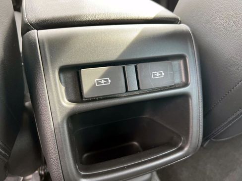 Certified 2022 Honda Accord Sport image 11