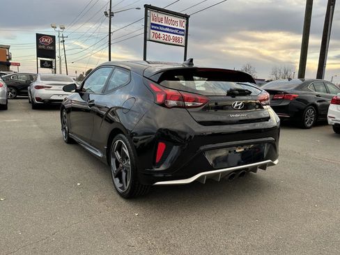 Used 2020 Hyundai Veloster Turbo FWD image 4