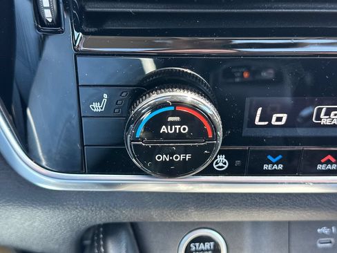 Used 2023 Nissan Rogue SL w/ SL Premium Package AWD/4WD image 30