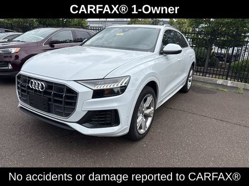 Used 2023 Audi Q8 Premium w/ Convenience Package AWD/4WD image 2
