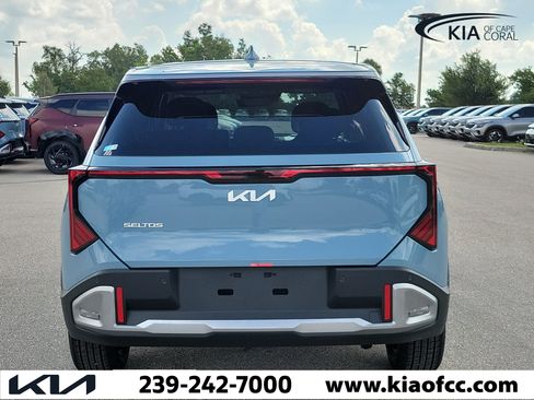 New 2027 Kia Seltos S FWD image 5