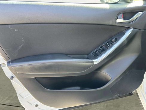 Used 2016 MAZDA CX-5 Touring image 12
