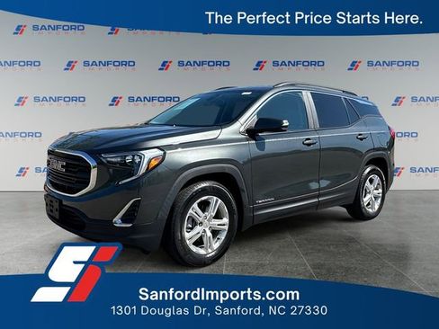 Used 2021 GMC Terrain SLE w/ Driver Convenience Package FWD image 1