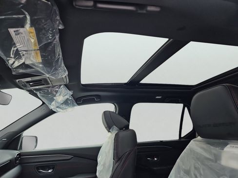 New 2026 Honda Pilot Black Edition image 10