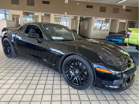Used 2013 Chevrolet Corvette Grand Sport w/ 2LT Preferred Equipment Group RWD image 30