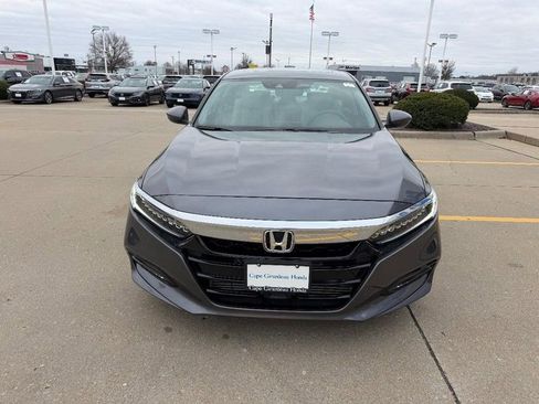 Certified 2019 Honda Accord Touring image 8