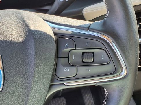 Used 2024 Buick Encore GX Avenir w/ Avenir Convenience Package image 18