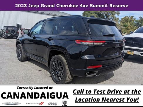 New 2023 Jeep Grand Cherokee Summit AWD/4WD image 6