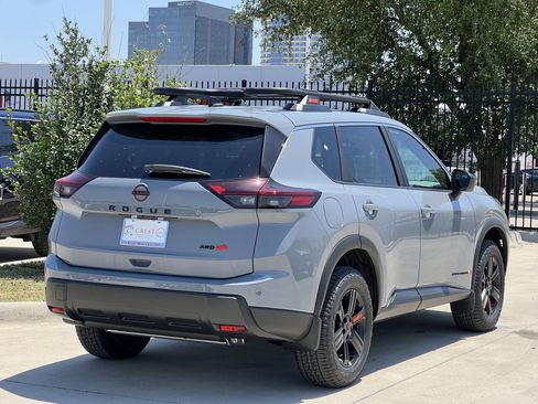 New 2026 Nissan Rogue SV AWD/4WD image 4