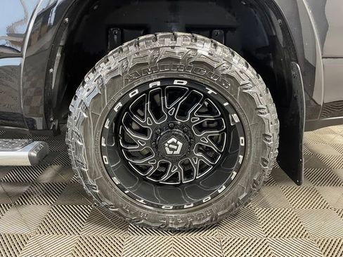 Used 2022 RAM 1500 Limited w/ Bed Utility Group image 11