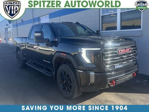 Used 2024 GMC Sierra 2500 AT4 w/ Technology Package image 1