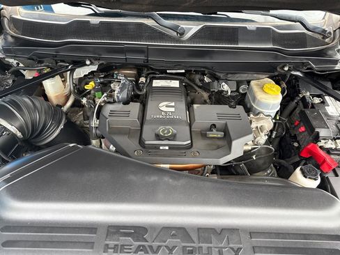 Used 2020 RAM 2500 Big Horn image 25