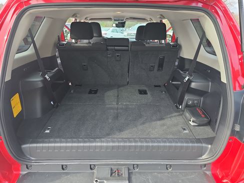 Used 2024 Toyota 4Runner SR5 image 12