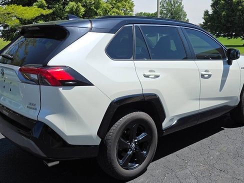 Used 2020 Toyota RAV4 XSE w/ XSE Grade Weather Package AWD/4WD image 3