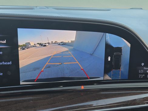 Used 2021 Cadillac Escalade Premium Luxury Platinum w/ LPO, Radiant Package AWD/4WD image 17