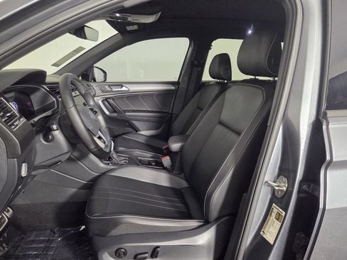Used 2024 Volkswagen Tiguan SE R-Line FWD image 10