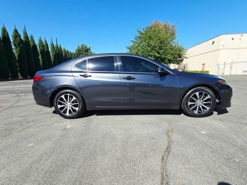 Used 2016 Acura TLX FWD image 4