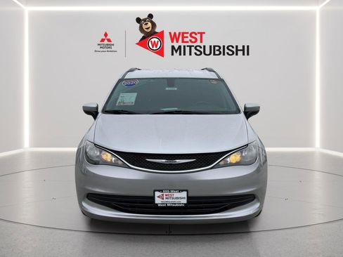 Used 2020 Chrysler Voyager Lxi image 7