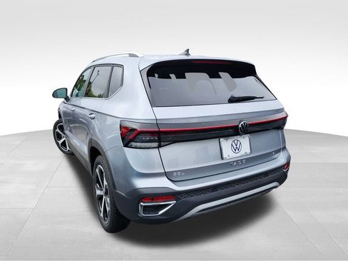 New 2025 Volkswagen Taos SEL image 4