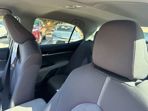 Used 2023 Toyota Camry LE image 9