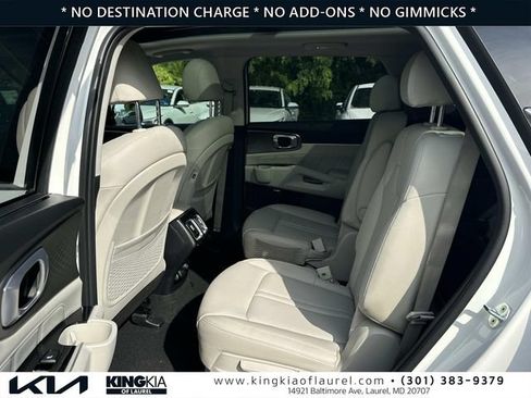 Used 2023 Kia Sorento SX Prestige w/ Panoramic Sunroof Package AWD/4WD image 22