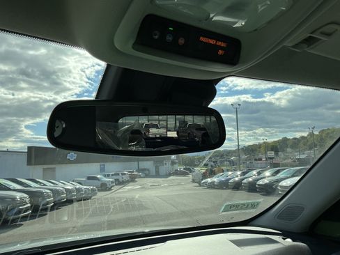 New 2026 Chevrolet TrailBlazer LT w/ Convenience Package image 18