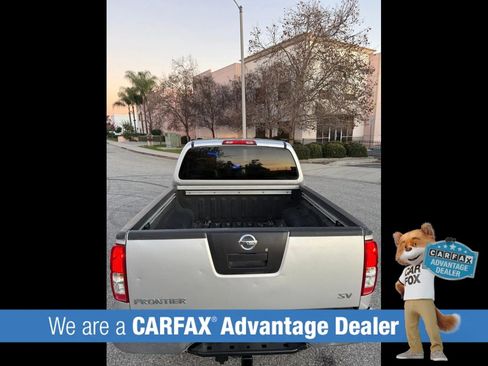 Used 2012 Nissan Frontier SV w/ SV Premium Utility Pkg image 4