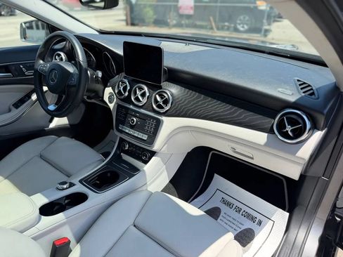 Used 2020 Mercedes-Benz GLA 250 image 43