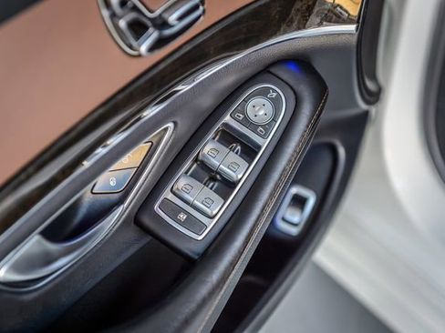 Used 2016 Mercedes-Benz S 550 Sedan image 53