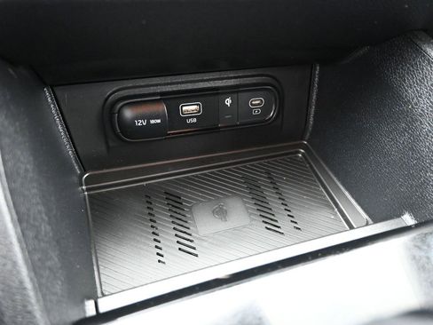 Used 2024 Kia Sportage EX image 17