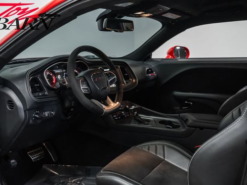 Used 2023 Dodge Challenger SRT Hellcat image 39