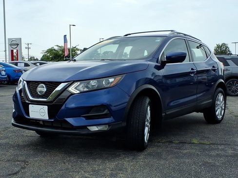 Used 2020 Nissan Rogue Sport SV w/ Technology Package AWD/4WD image 6