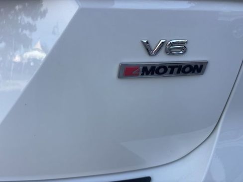 Used 2018 Volkswagen Atlas Launch Edition image 18