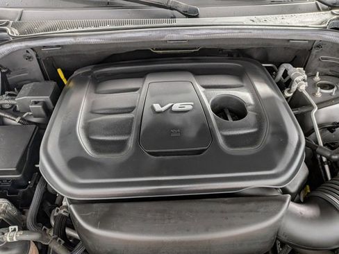 Used 2018 Jeep Grand Cherokee Altitude image 27