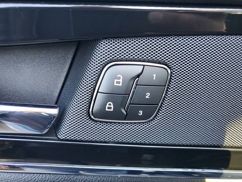 Certified 2023 Lincoln Nautilus Reserve w/ Monochromatic Package image 13