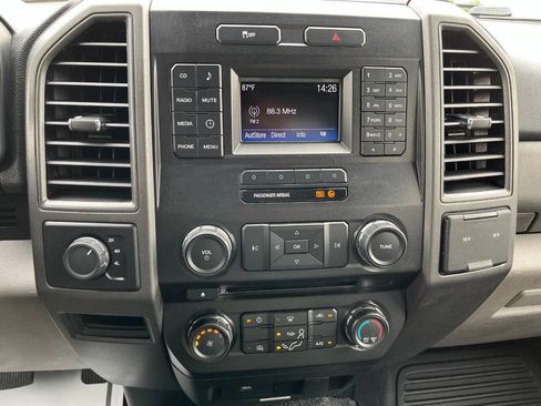 Used 2017 Ford F350 XL w/ Power Equipment Group AWD/4WD image 13
