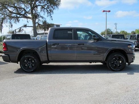 New 2026 RAM 1500 4x4 Crew Cab image 2