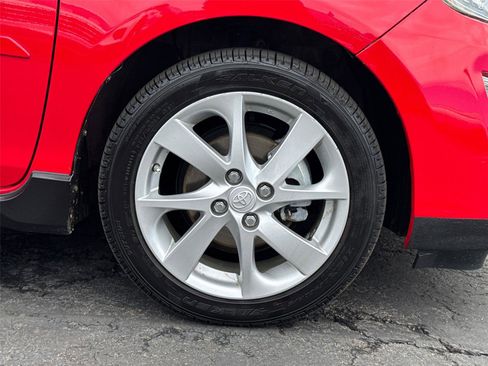 Used 2017 Toyota Prius C Four image 6