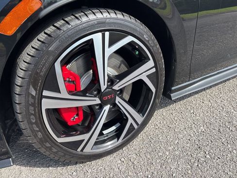 Certified 2025 Volkswagen GTI Autobahn FWD image 7