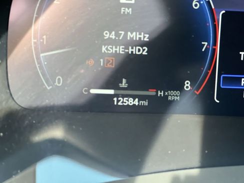 Used 2025 Toyota Highlander Limited image 13