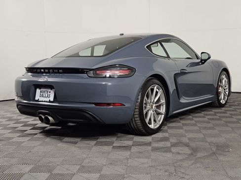 Used 2017 Porsche 718 Cayman S RWD image 6