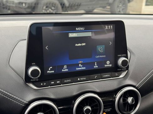 Used 2024 Nissan Sentra SV image 13