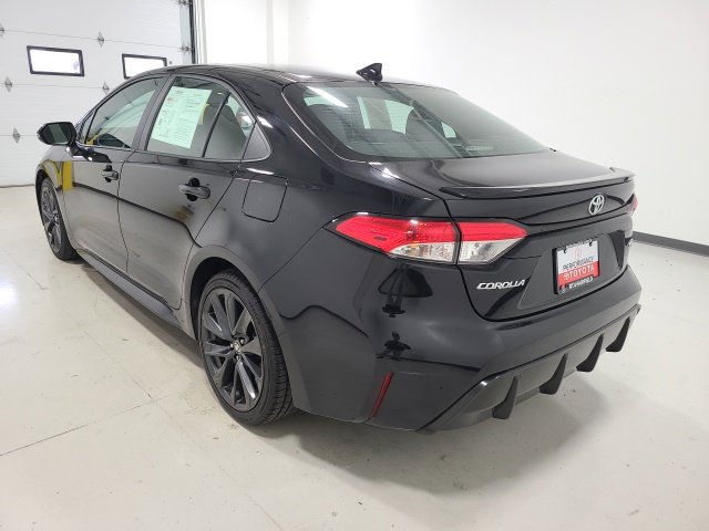 Used 2024 Toyota Corolla SE FWD image 9