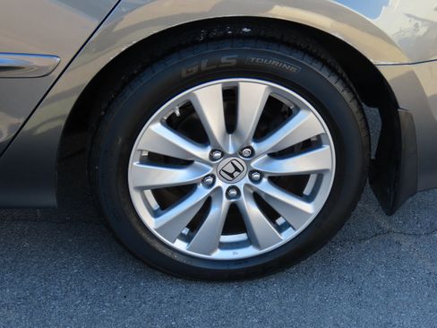 Used 2012 Honda Accord EX-L image 34