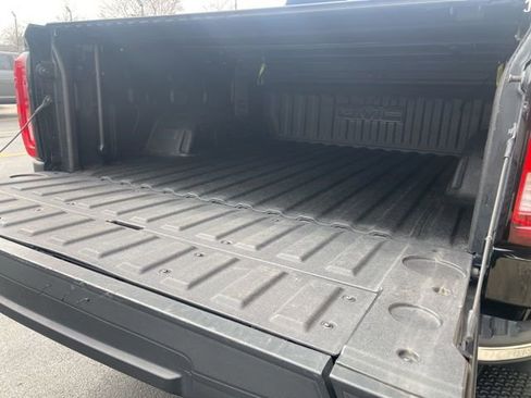 Used 2021 GMC Sierra 1500 SLT w/ SLT Premium Plus Package image 12