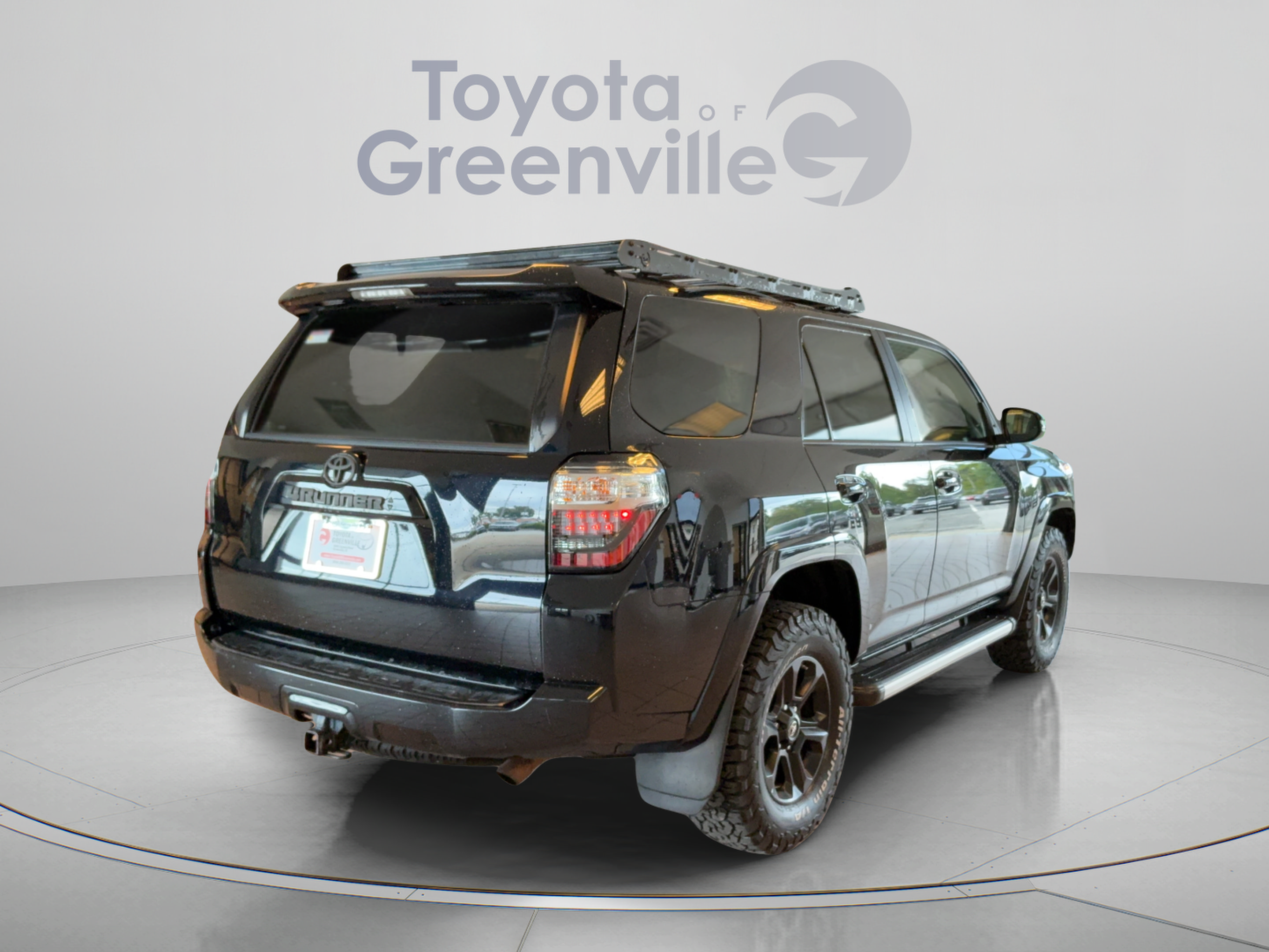 Used 2021 Toyota 4Runner SR5 Premium AWD/4WD image 6