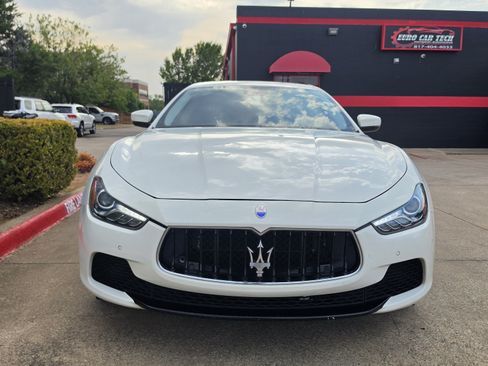 Used 2017 Maserati Ghibli w/ Blu, Zegna Edition Upholstery RWD image 5